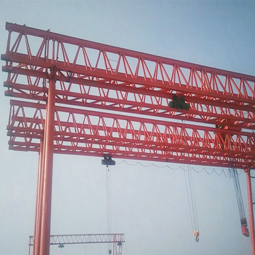 内蒙古赤峰龙门吊厂家 拒做“啃轨族”——单主梁龙门吊防啃轨实用之道